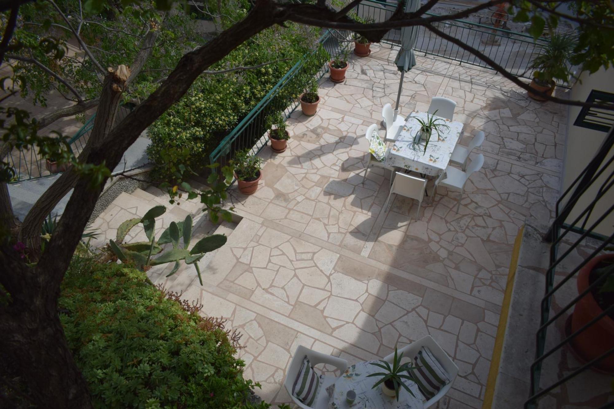 Apartment Antonella Макарска Екстериор снимка