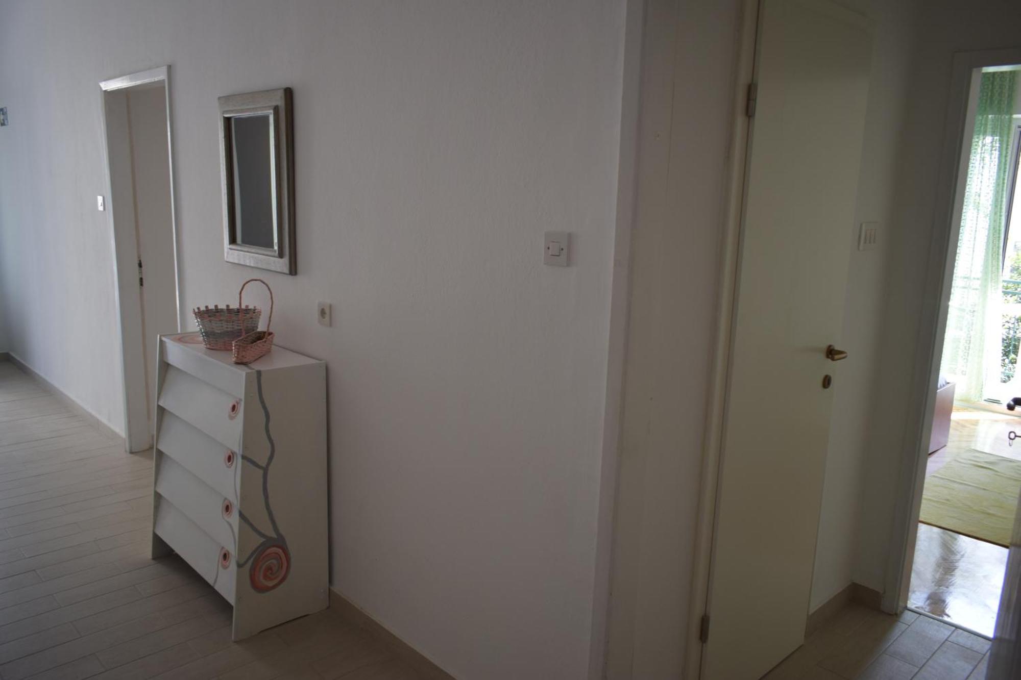 Apartment Antonella Макарска Екстериор снимка