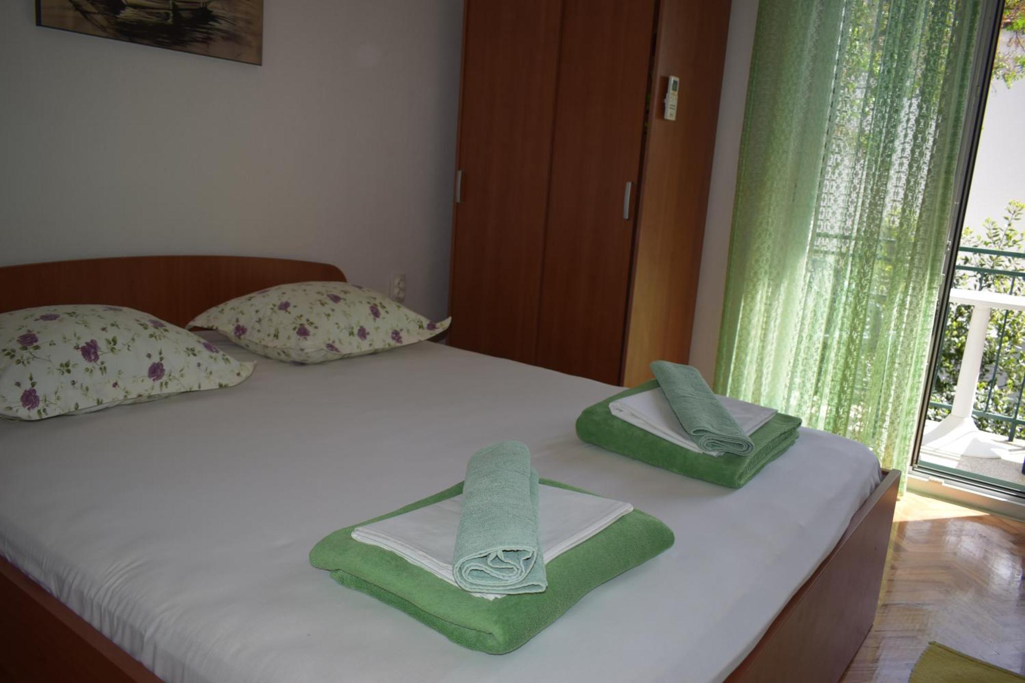 Apartment Antonella Макарска Екстериор снимка