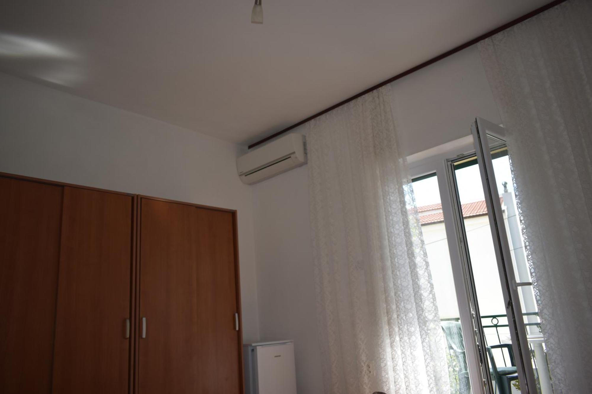 Apartment Antonella Макарска Екстериор снимка