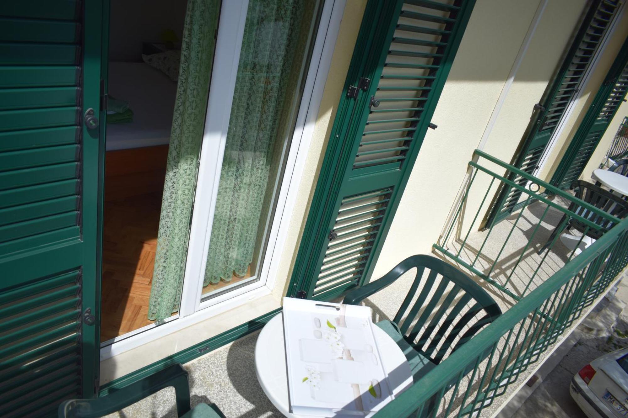 Apartment Antonella Макарска Екстериор снимка